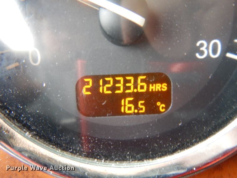 image for item HD9118 2007 Peterbilt 379  semi truck