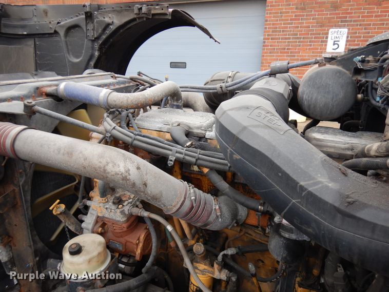 image for item HD9118 2007 Peterbilt 379  semi truck