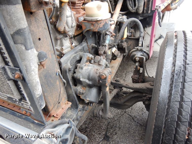 image for item HD9118 2007 Peterbilt 379  semi truck