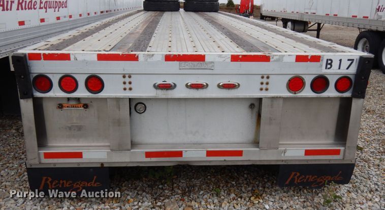 image for item HD9119 2005 Fontaine flatbed trailer