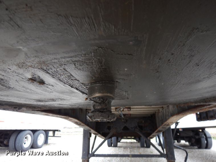 image for item HD9119 2005 Fontaine flatbed trailer