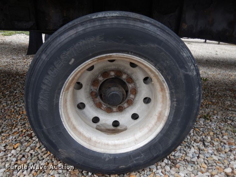 image for item HD9119 2005 Fontaine flatbed trailer