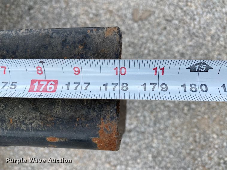 image for item HE9864 2009 Kenworth T370  truck cab and chassis