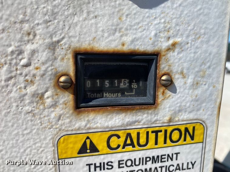 image for item HE9871 2008 Kenworth T270  service truck with crane