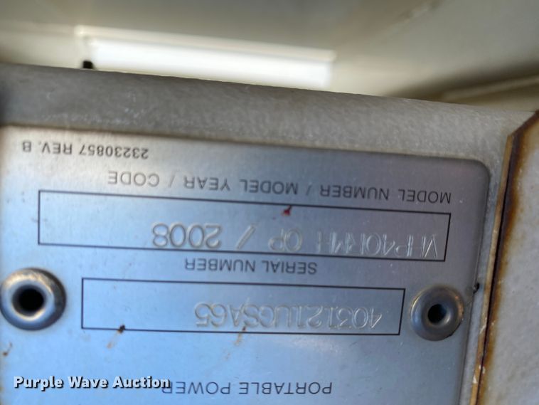 image for item HE9871 2008 Kenworth T270  service truck with crane