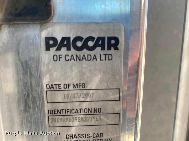 image for item HE9871 2008 Kenworth T270  service truck with crane