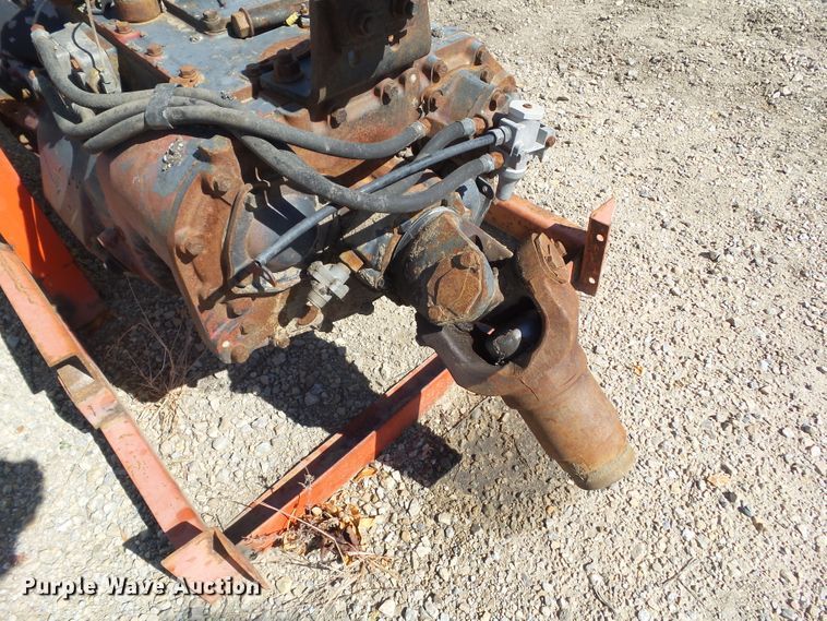 image for item HF9670 Cummins NTC-300 six cylinder diesel engine