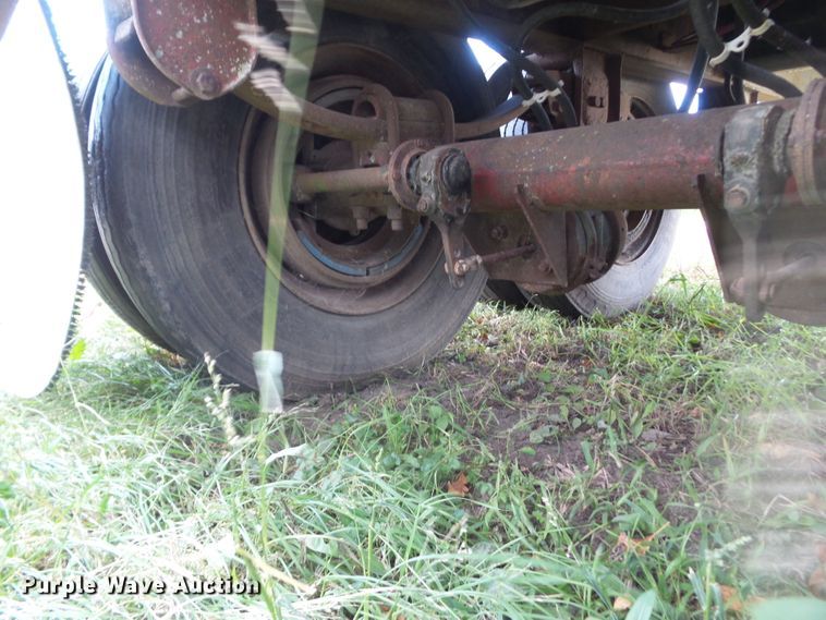 image for item HF9696 1985 Trailmobile F71T-6CAJ flatbed trailer