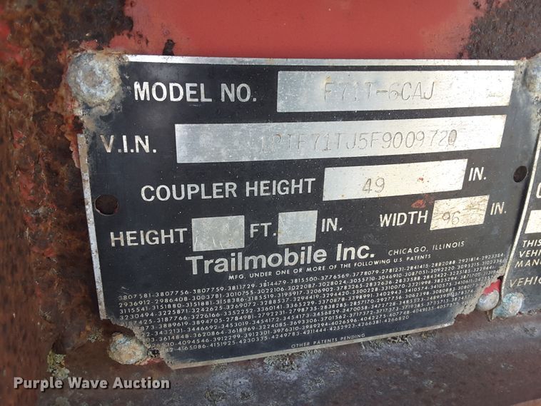 image for item HF9696 1985 Trailmobile F71T-6CAJ flatbed trailer