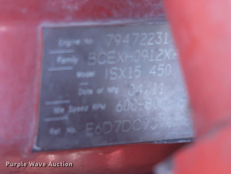 image for item HJ9472 2012 Kenworth T660  semi truck