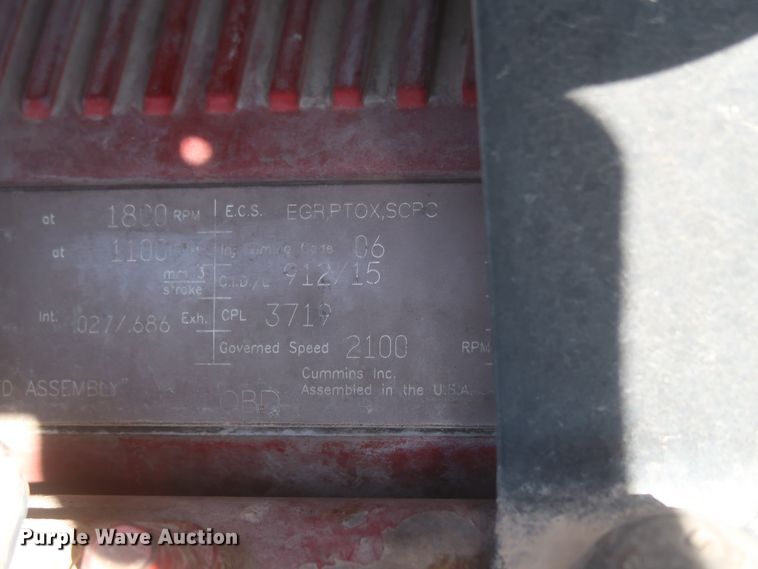 image for item HJ9472 2012 Kenworth T660  semi truck