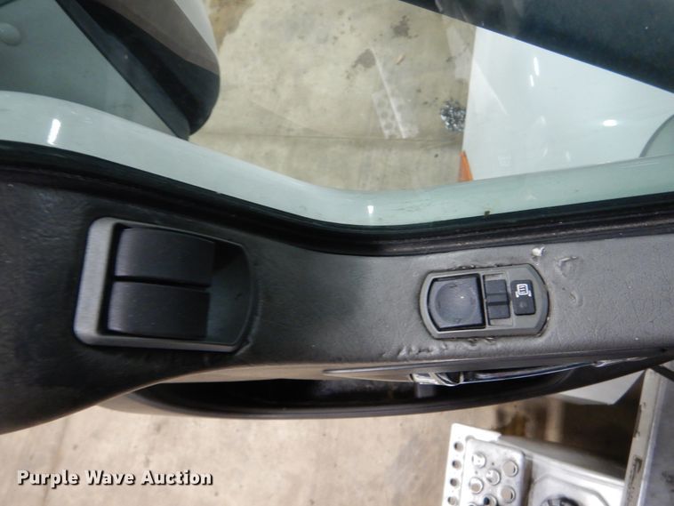 image for item HS9378 2016 Kenworth T370  truck cab and chassis