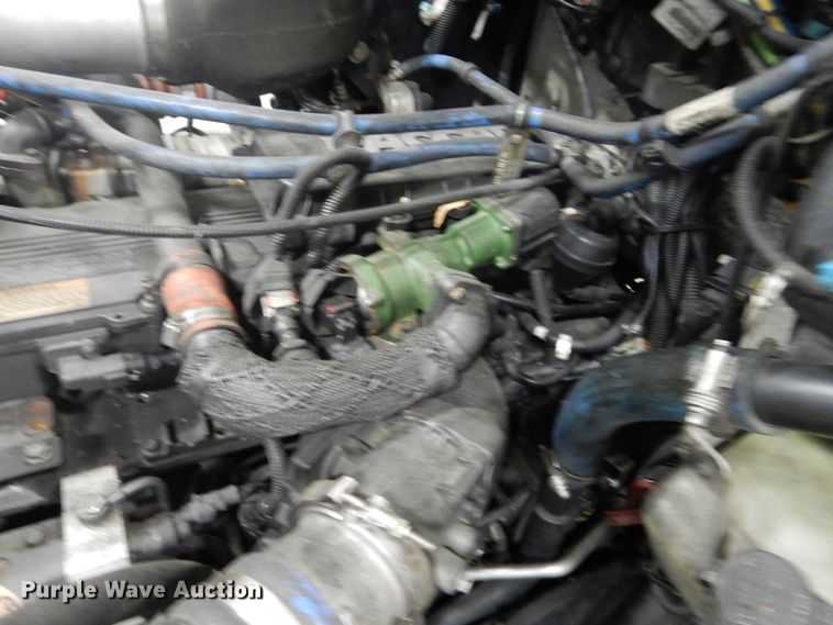 image for item HS9378 2016 Kenworth T370  truck cab and chassis