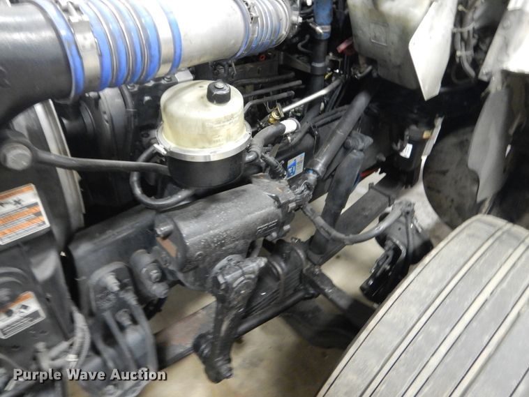 image for item HS9378 2016 Kenworth T370  truck cab and chassis