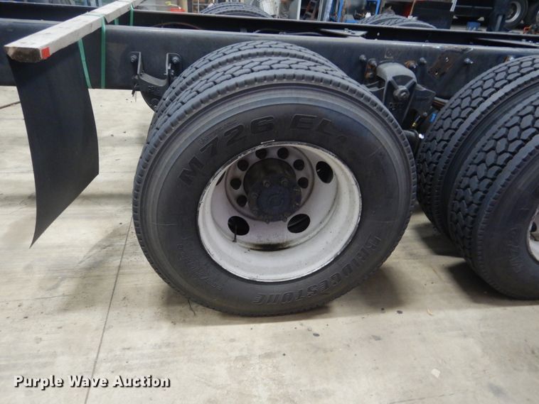 image for item HS9378 2016 Kenworth T370  truck cab and chassis