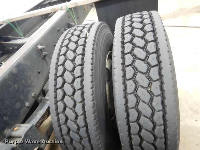 image for item HS9378 2016 Kenworth T370  truck cab and chassis