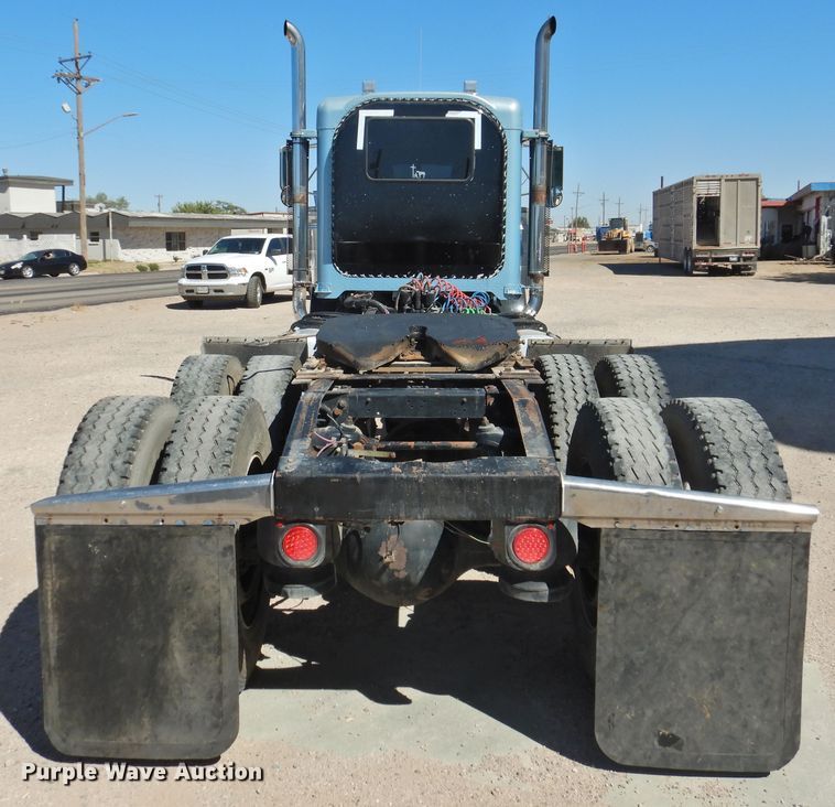 image for item HU9622 1998 Peterbilt 379  semi truck