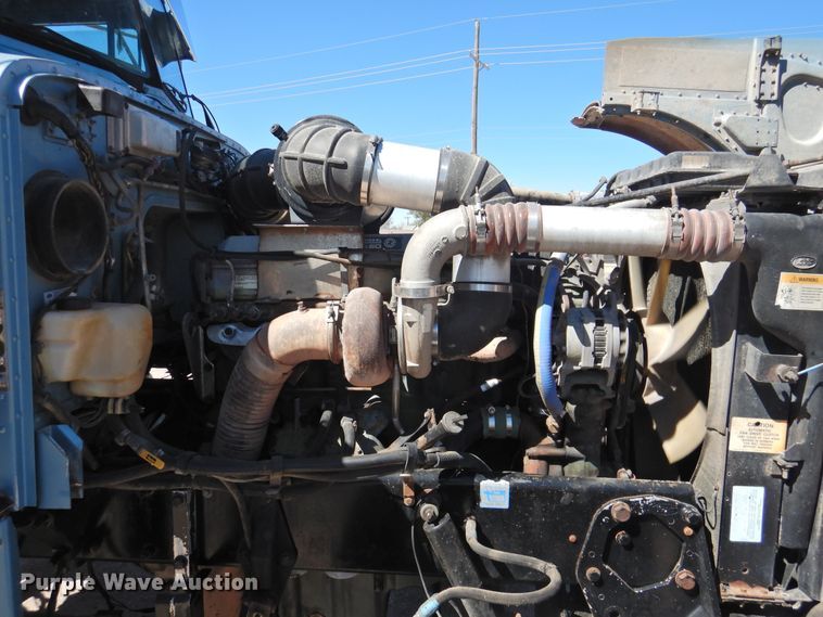 image for item HU9622 1998 Peterbilt 379  semi truck