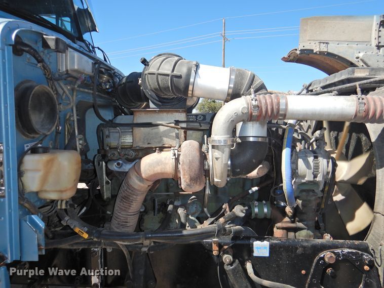 image for item HU9622 1998 Peterbilt 379  semi truck