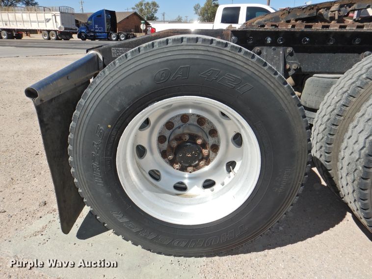 image for item HU9622 1998 Peterbilt 379  semi truck