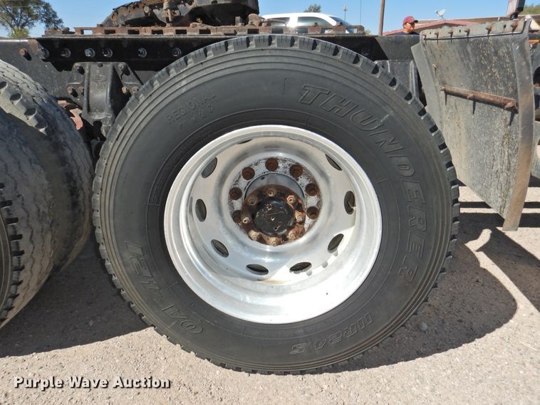 image for item HU9622 1998 Peterbilt 379  semi truck