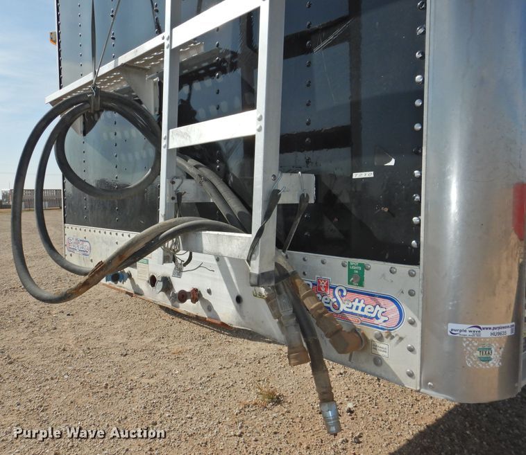 image for item HU9635 2007 Wilson DWG-550W walking floor trailer