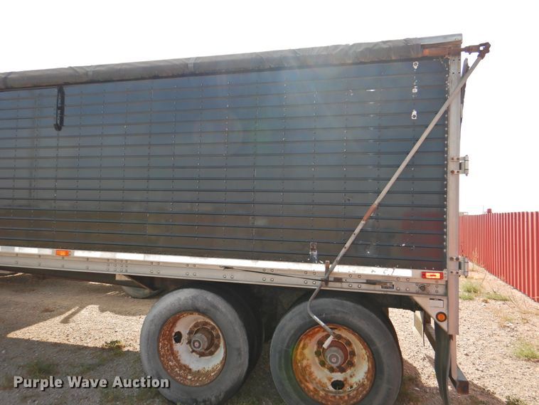 image for item HU9635 2007 Wilson DWG-550W walking floor trailer