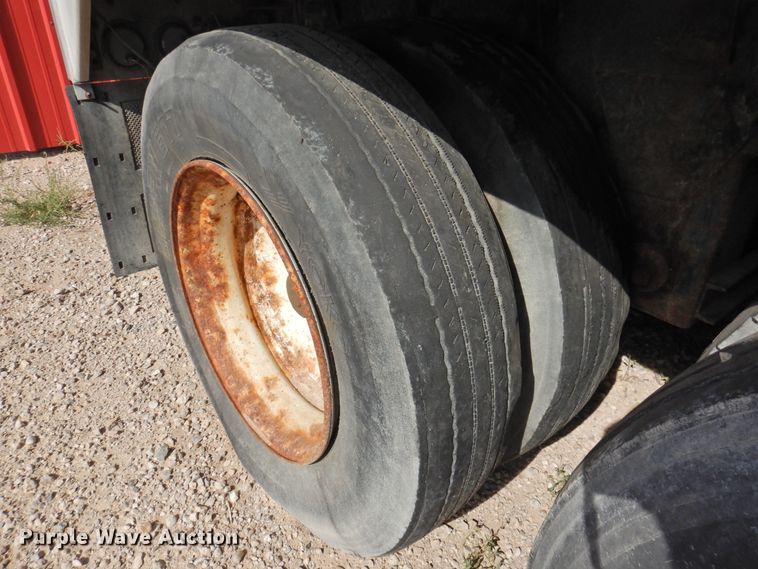 image for item HU9635 2007 Wilson DWG-550W walking floor trailer