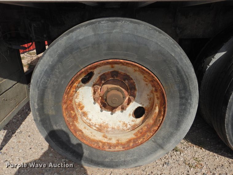 image for item HU9635 2007 Wilson DWG-550W walking floor trailer