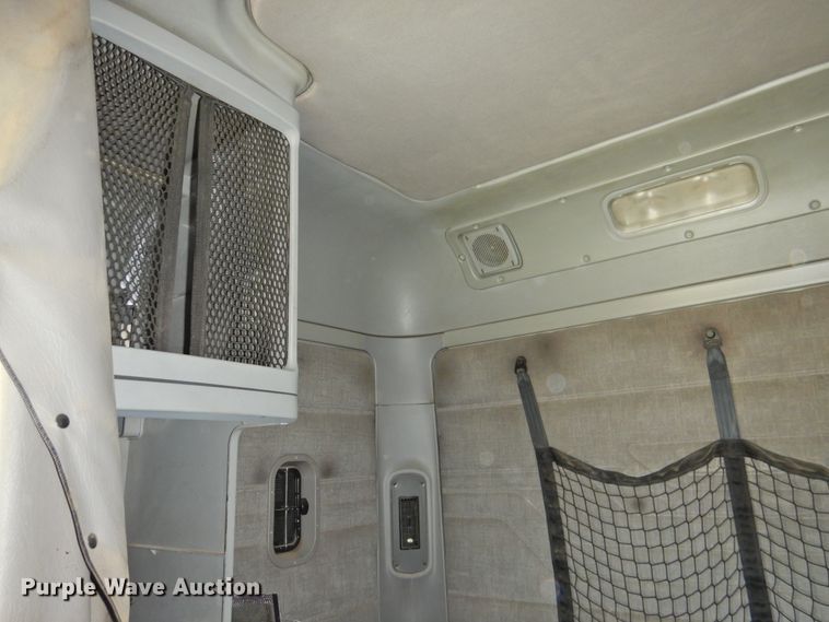 image for item HU9636 2006 Freightliner ST120  semi truck