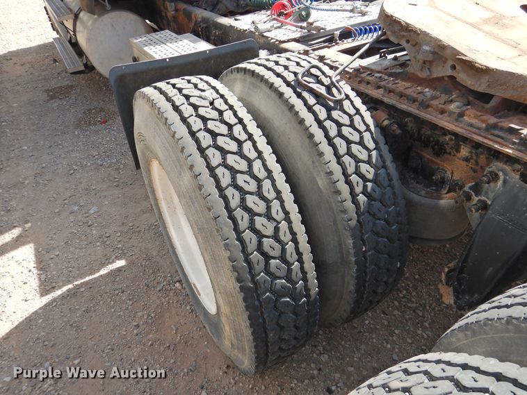 image for item HU9636 2006 Freightliner ST120  semi truck