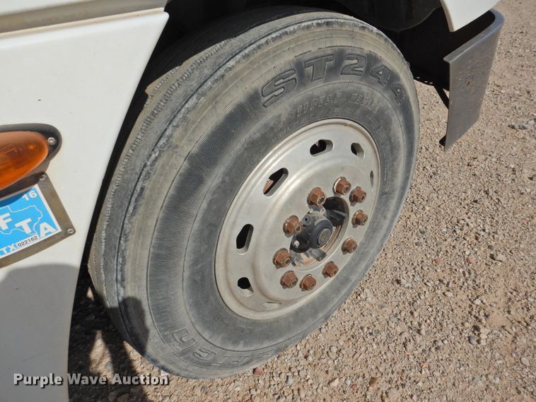 image for item HU9636 2006 Freightliner ST120  semi truck