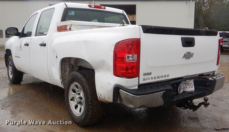 image for item AE9574 2009 Chevrolet Silverado 1500  Crew Cab pickup truck