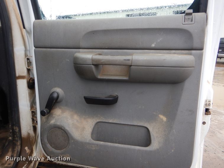 image for item AE9574 2009 Chevrolet Silverado 1500  Crew Cab pickup truck