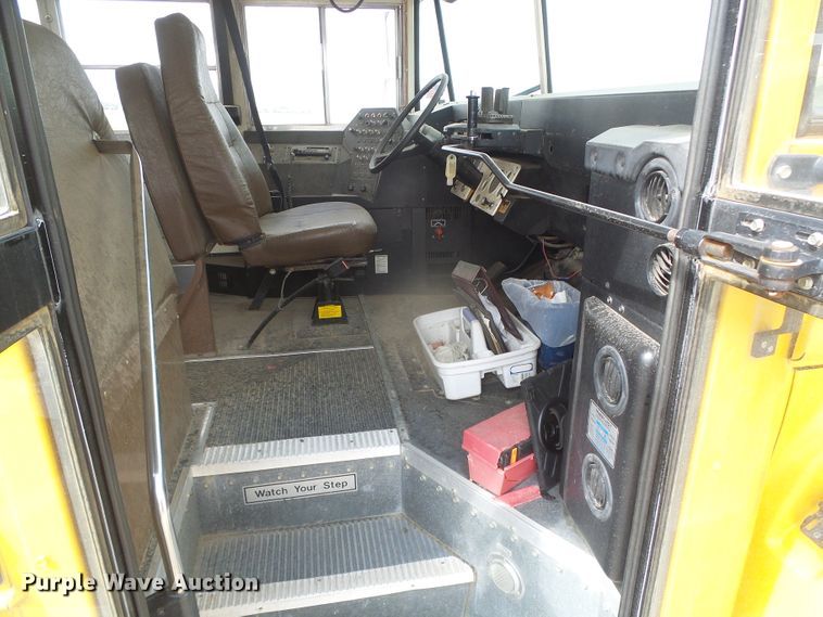 image for item DD0260 1997 Ford Blue Bird  school bus