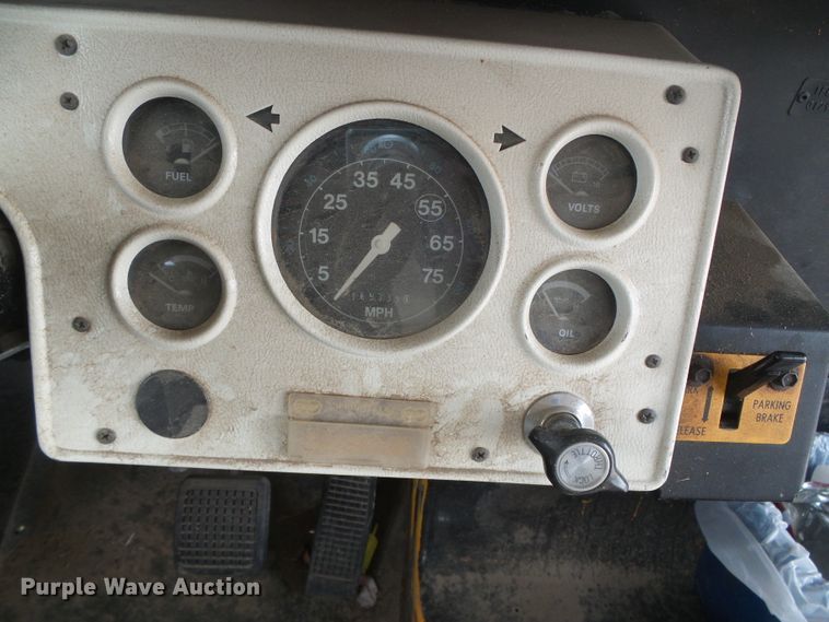 image for item DD0260 1997 Ford Blue Bird  school bus