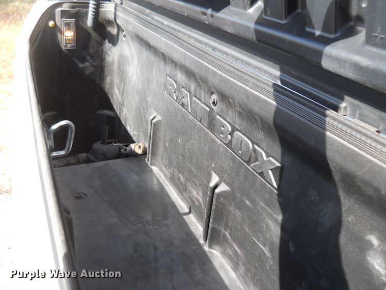 image for item DF4574 2014 Dodge Ram 1500  Crew Cab pickup truck