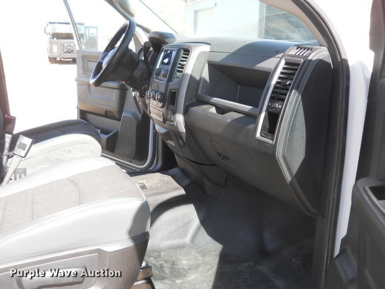 image for item DF4574 2014 Dodge Ram 1500  Crew Cab pickup truck