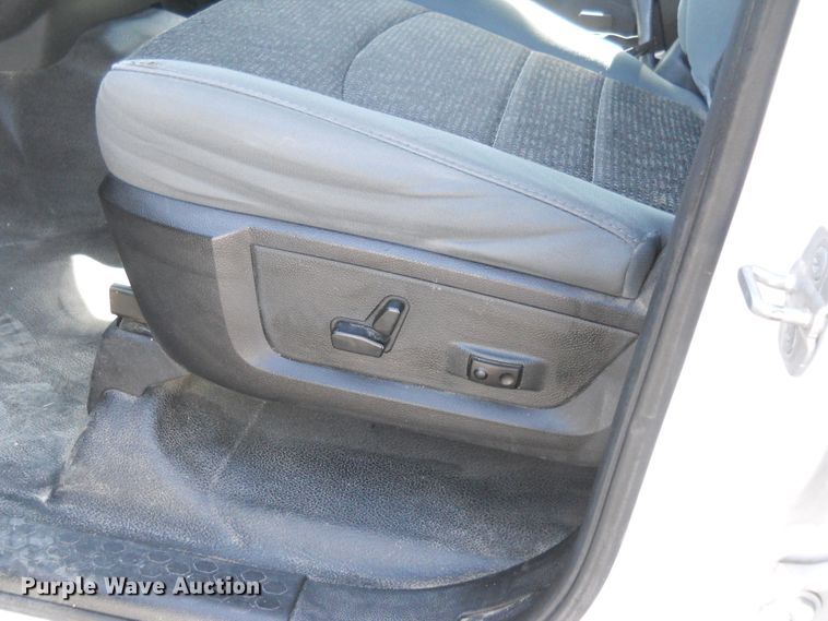 image for item DF4574 2014 Dodge Ram 1500  Crew Cab pickup truck