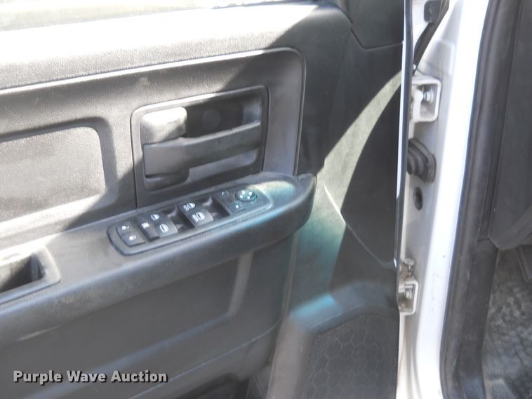 image for item DF4574 2014 Dodge Ram 1500  Crew Cab pickup truck