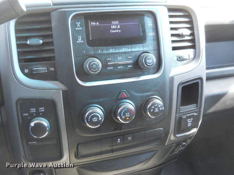 image for item DF4574 2014 Dodge Ram 1500  Crew Cab pickup truck