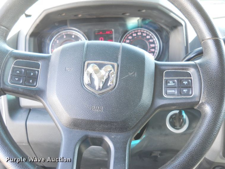 image for item DF4575 2015 Dodge Ram 1500  Crew Cab pickup truck