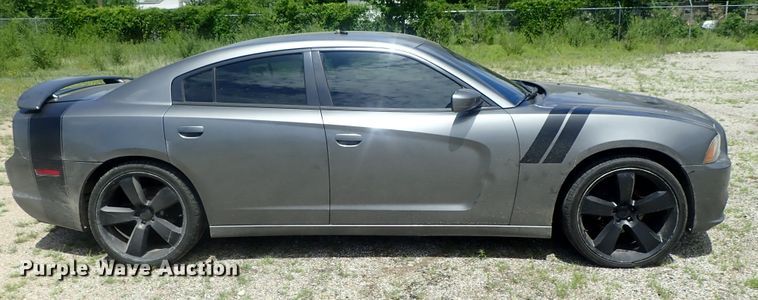 image for item DG2415 2011 Dodge Charger