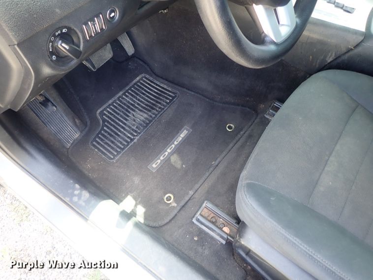 image for item DG2415 2011 Dodge Charger