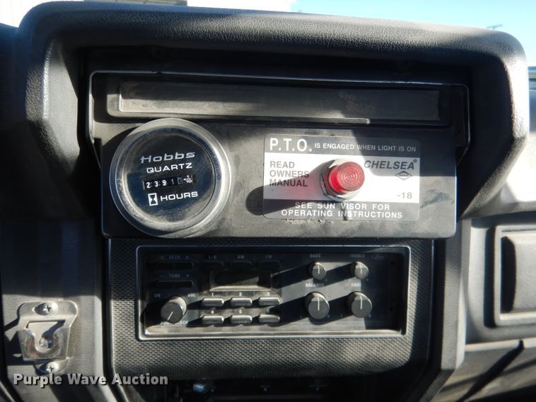 image for item DG4629 1990 Ford F800  digger derrick truck