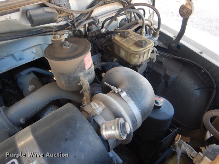 image for item DG4629 1990 Ford F800  digger derrick truck