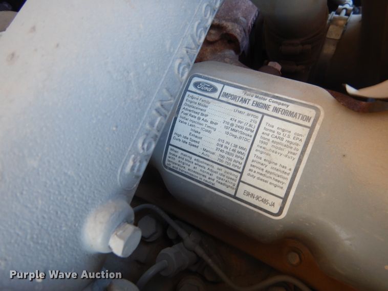 image for item DG4629 1990 Ford F800  digger derrick truck