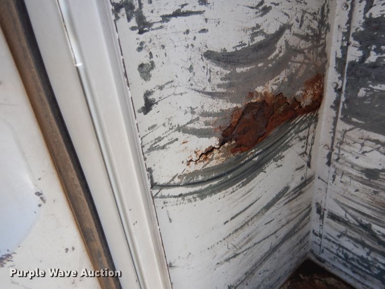 image for item DG4629 1990 Ford F800  digger derrick truck