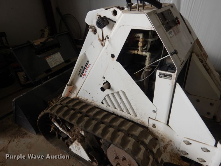 image for item DG4630 2004 Ramrod 1150  compact utility loader