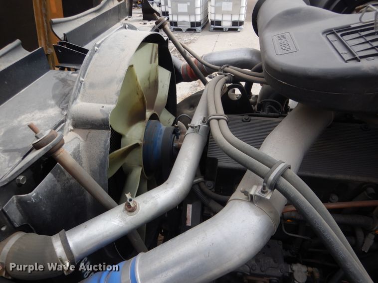 image for item DG4634 2003 International 5500i  snow blower truck